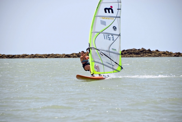 Curso de windsurf en Sancti Petri