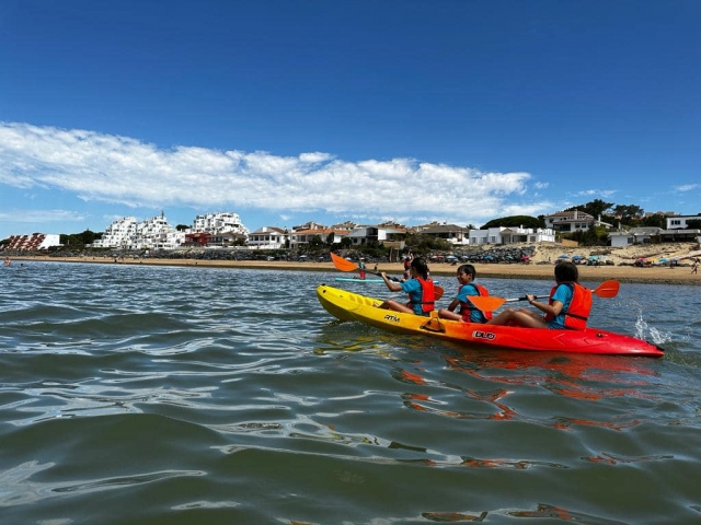  Kayaks rental in Cartay