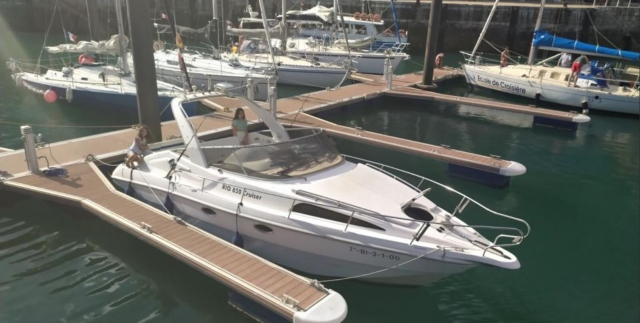  Un de nos bateaux prêt à être utilisé 