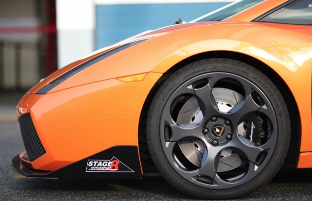 Lamborghini 