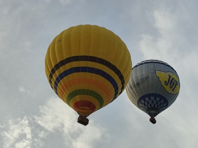 Viaje en globo para niños en Arcos