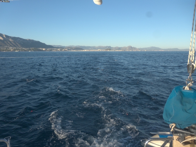 Una vista de la Costa Blanca desde el mar.