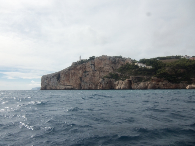 Vista lateral del Cabo de la Nao.