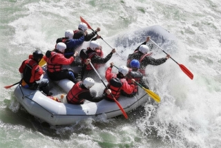 埃塞拉河高级漂流，4 小时