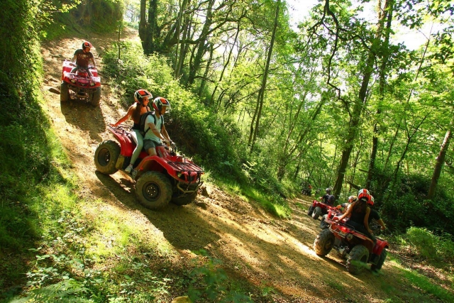 Bajando la pendiente en quad