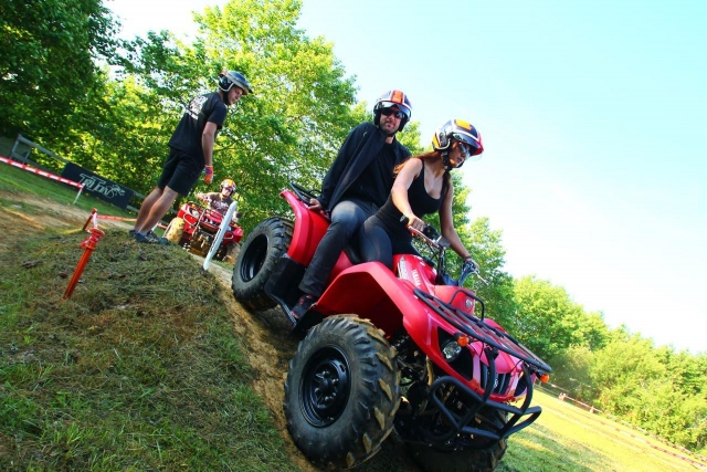 Conduciendo los quads