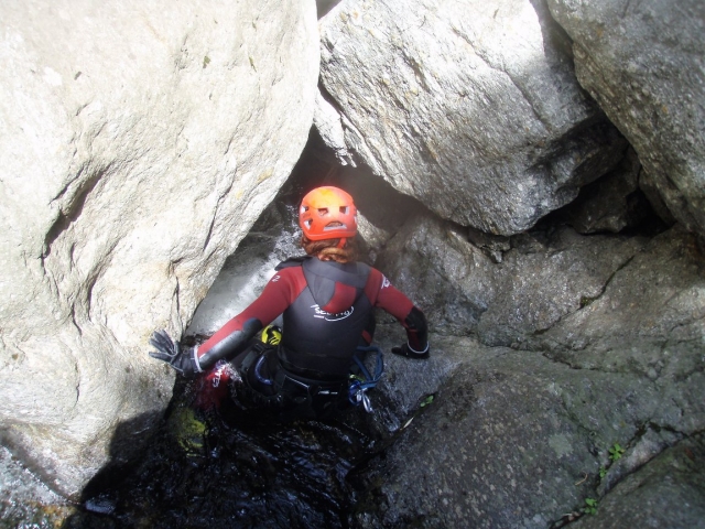  Deslizamento impressionante na ravina 