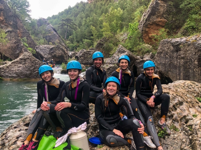 Groupe d'amis ravins à Cuenca 