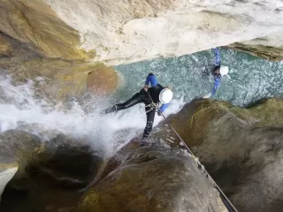 Descente du Canyon + Hébergement en Août, Huesca