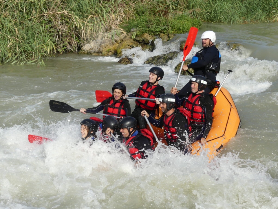  Rafting a Cordova 