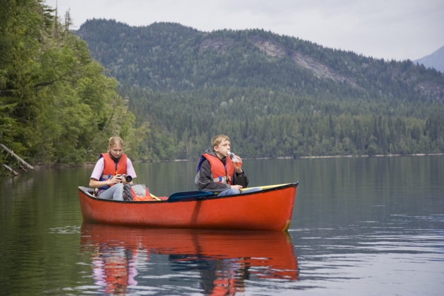  Canoeing through the Montsec 