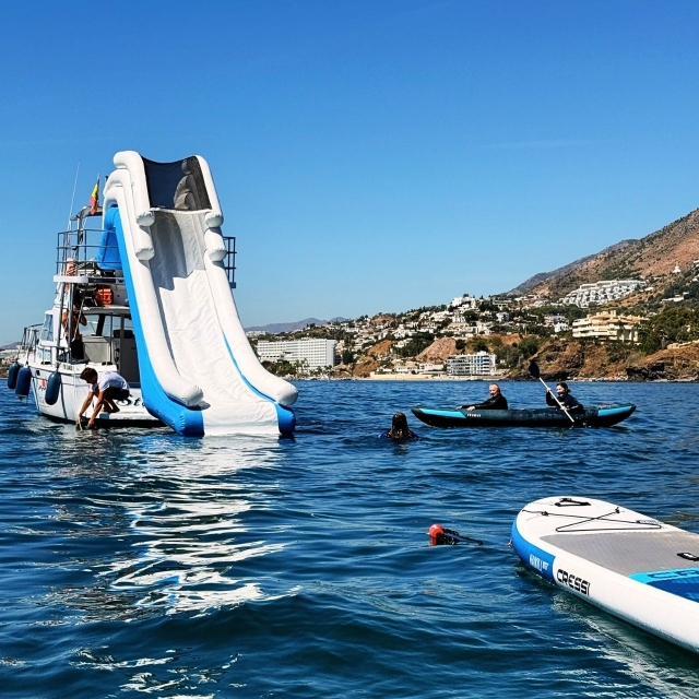Aluguel de barco privado, costa de Benalmádena, 3h30