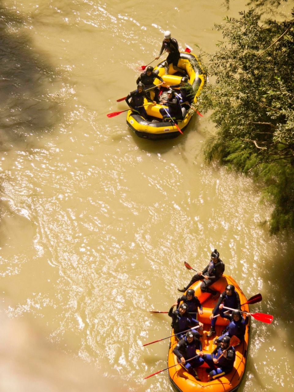  Rafting experience with friends 