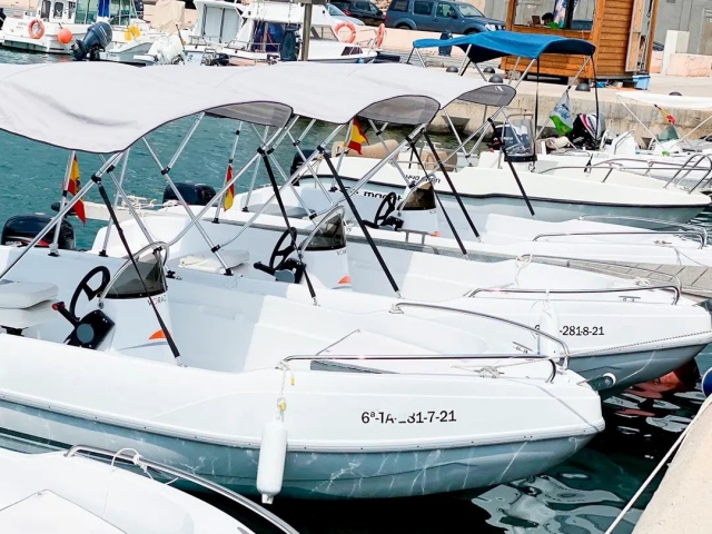  dans le port de Calafat