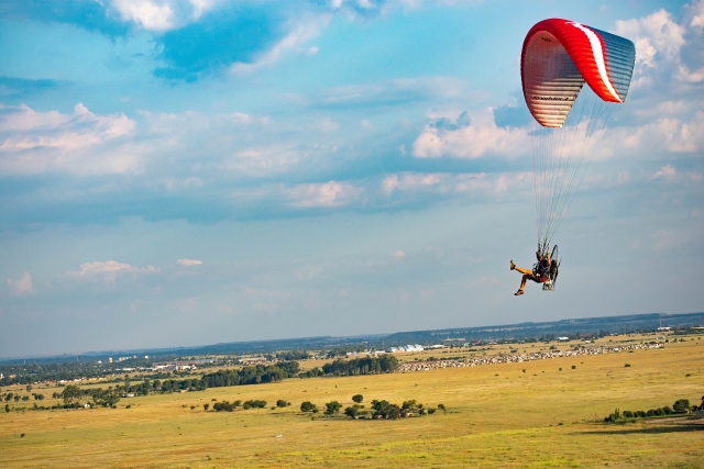  Voando em Paramotor por Legarda 