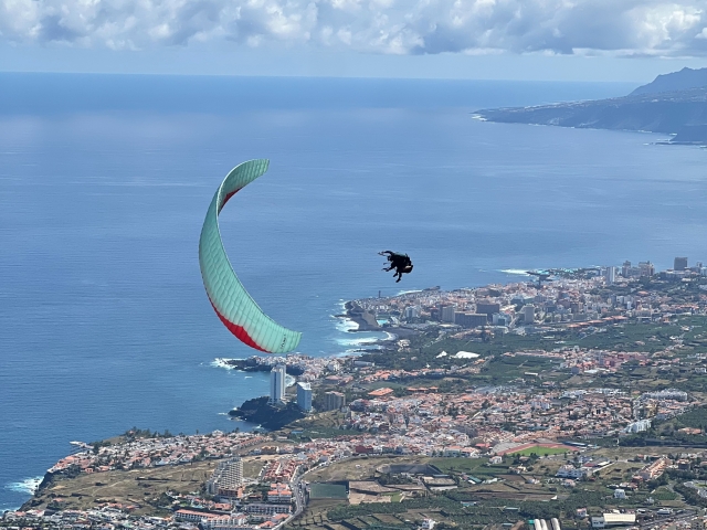 Gleitschirmflug in La Corona + Fotos, 20min