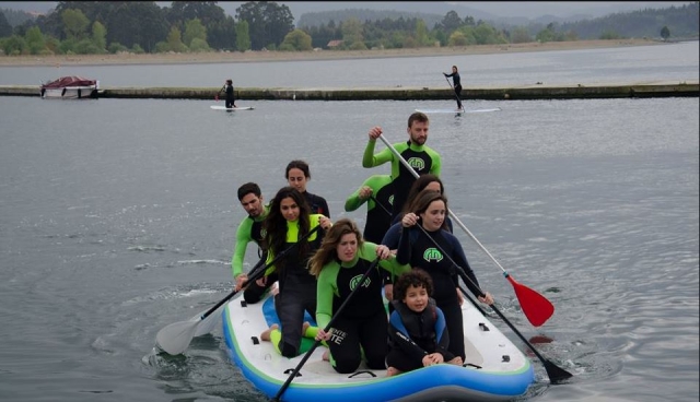 disfrutando de big sup en Asturias