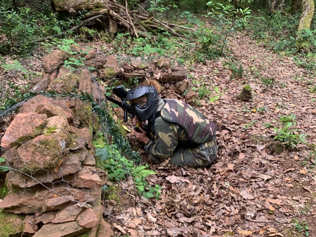  Divertirsi con una partita a paintball 