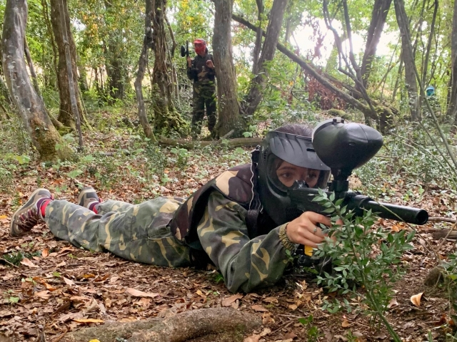 Paintball avec 200 balles dans la forêt de Villaviciosa Paintball avec 200 balles dans la forêt de Villaviciosa