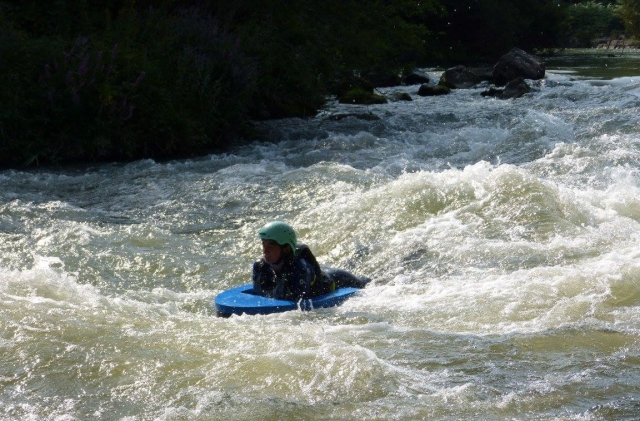  Superare le bianche acque del fiume