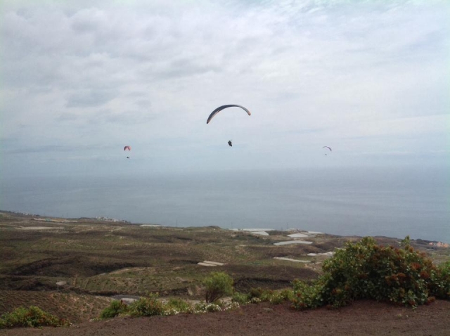  Diversi voli in parapendio 