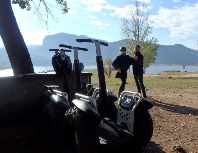  Segway parcheggiati 