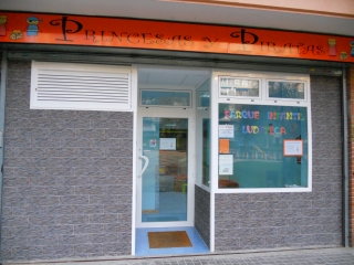Día suelto en campamento urbano + comida, Móstoles
