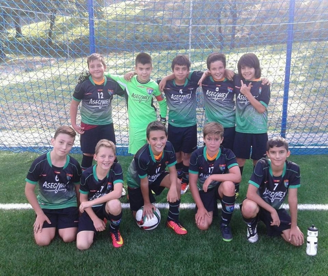  Foto di squadra alla porta 