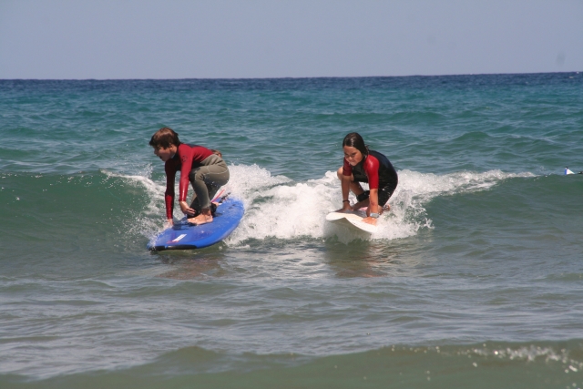 Curso de surf para niños