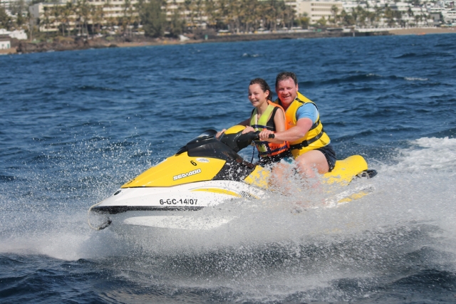  Navigare in moto d'acqua 