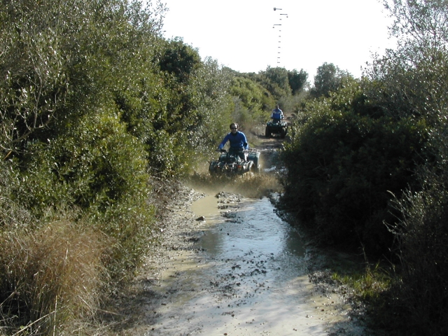  percorso quad con fango.jpg 
