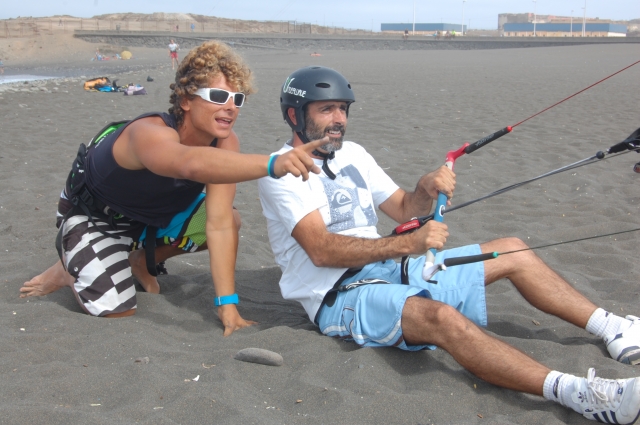  Kitesurf initiation course 