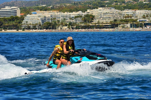 Zweisitzer-Jetski-Verleih 