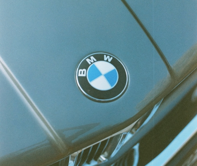  BMW 标志
