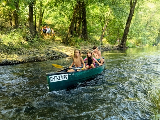  Kayaking on the Jarama river 