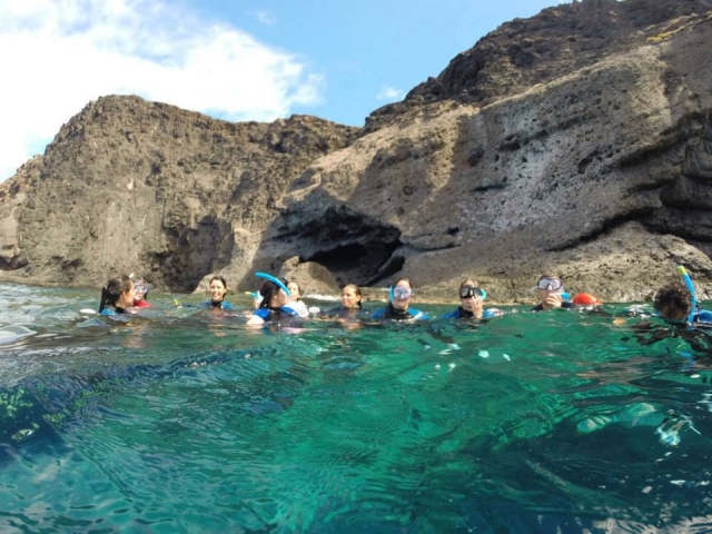  Participants au coasteering dans l'eau 