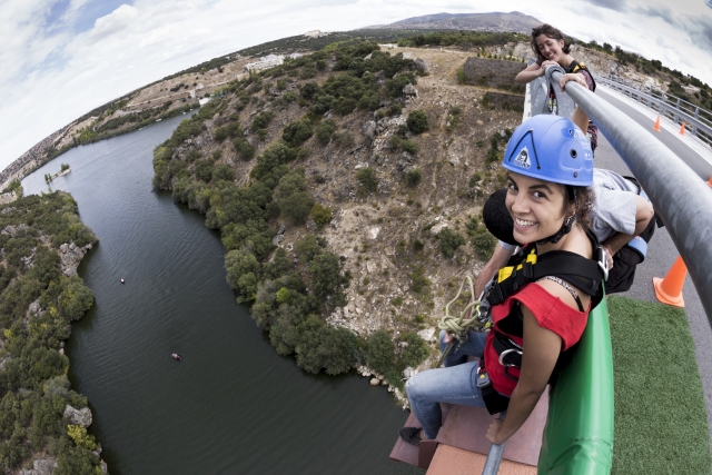 Salto de puenting en San Rafael