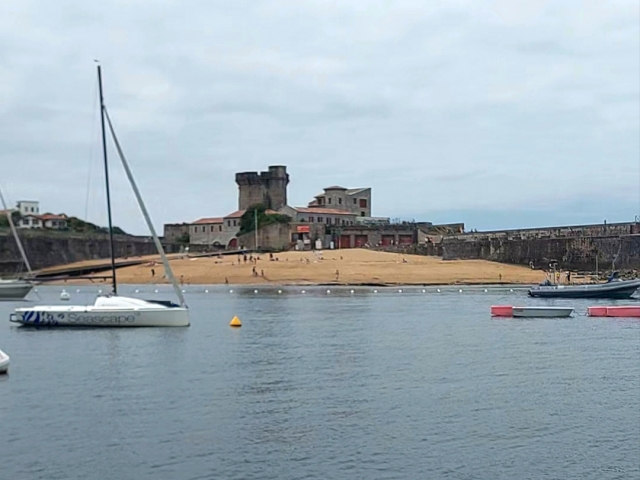  France - Port Socinoa 