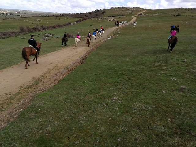 Recorre Segovia a caballo