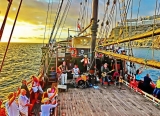 Velero Costa de Mogán, música en vivo y cena, 4 h