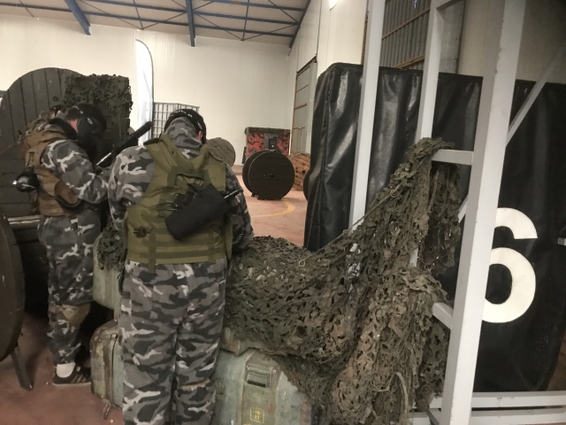 马德里彩弹射击游戏 