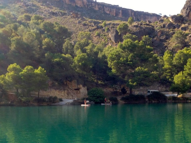 Unglaubliche Landschaft auf dem Guadiela-Fluss 