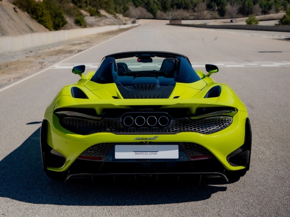 Conduce un McLaren en Barcelona