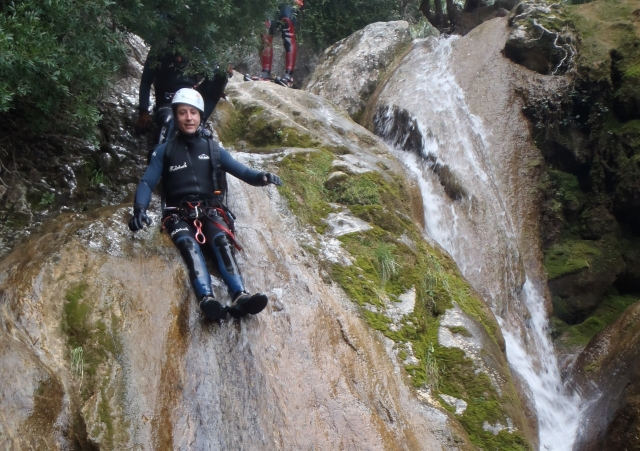 Sauter dans le ravin 
