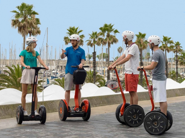 Recorriendo la ciudad en segway