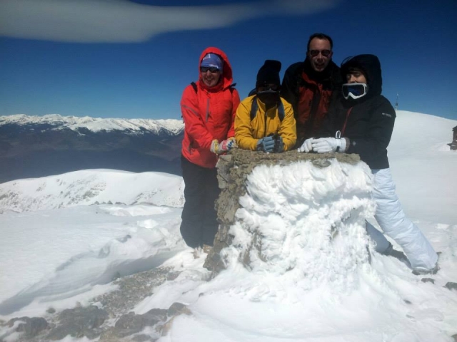 p-24073-disfruta-de-los-paisajes-nevados_15143683845860.jpg