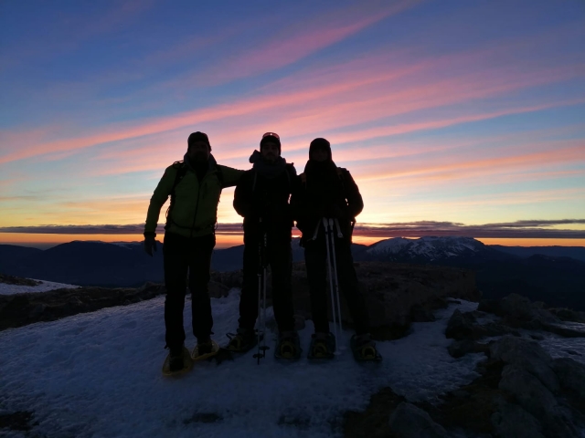  goditi i paesaggi innevati -Escursione con le ciaspole di notte 