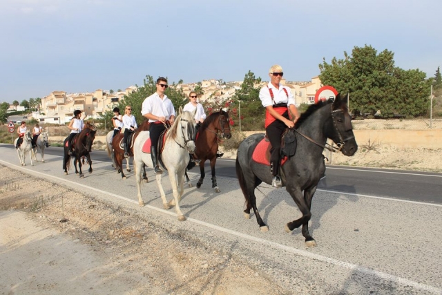  Passeio a cavalo 