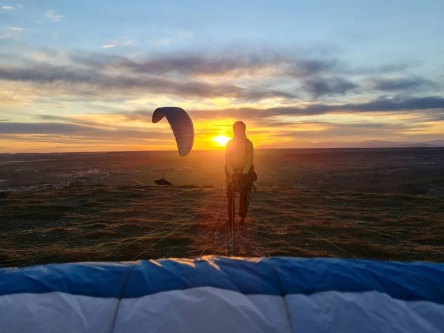  Preparação do parapente em Madrid 