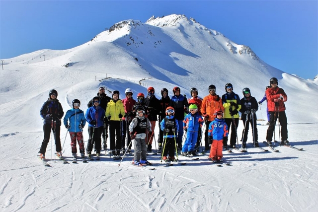  Curso de esqui para crianças em Valdesqui 